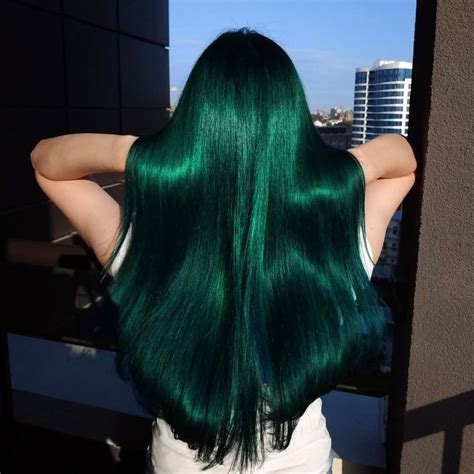 cabelo verde - luzes em cabelo cacheado